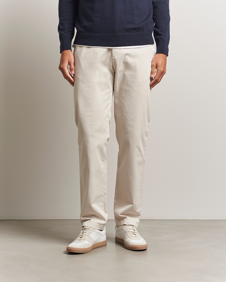 Heren | Broeken | J.Lindeberg | Ched Cotton Stretch Chinos Moonbeam