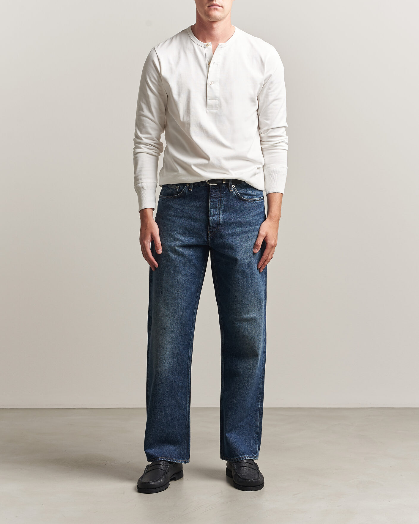 Homme | T-shirts | Merz b. Schwanen | Classic Fit Sturdy Organic Cotton Henley White