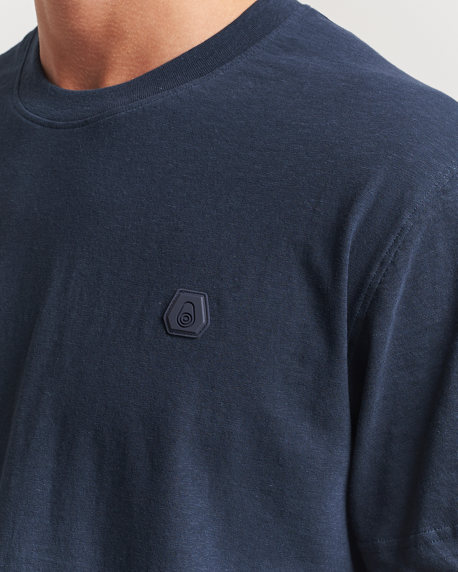 Homme | T-shirts | Sail Racing | Tornado Crew Neck T-Shirt Navy