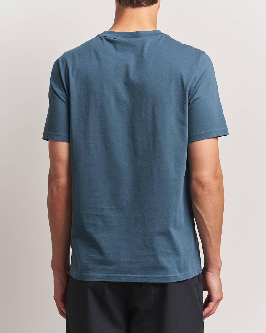 Homme | T-shirts | Peak Performance | Original Crew Neck T-Shirt Mountain Lake