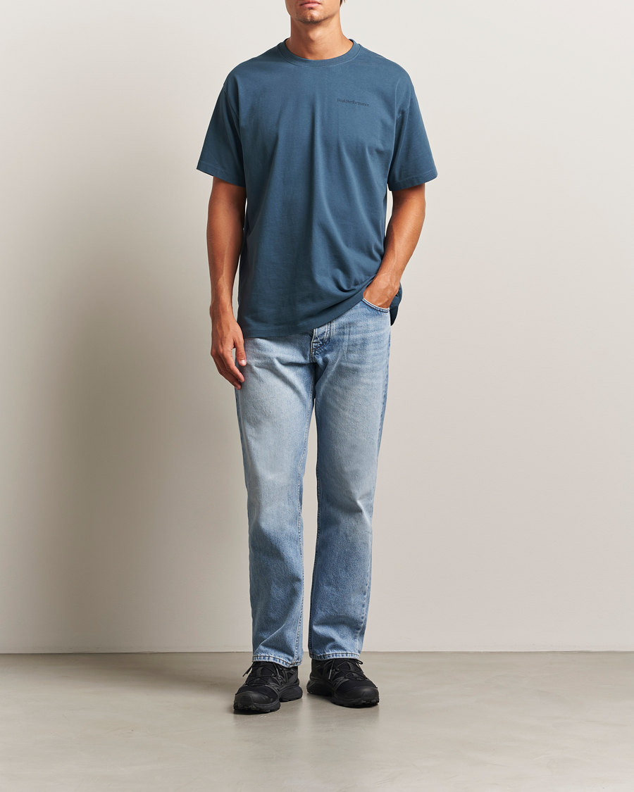 Homme | T-shirts | Peak Performance | Graphic Crew Neck T-Shirt Mountain Lake
