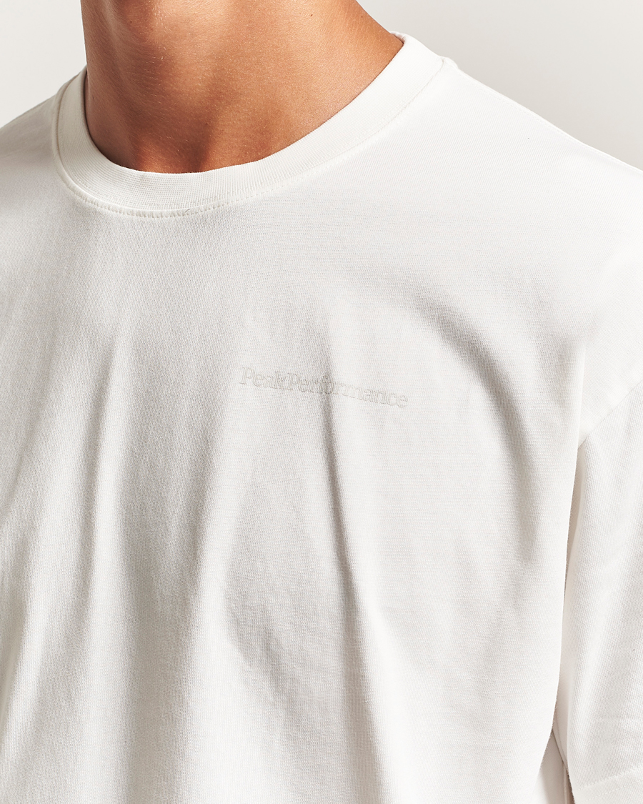 Homme | T-shirts | Peak Performance | Graphic Crew Neck T-Shirt Off White