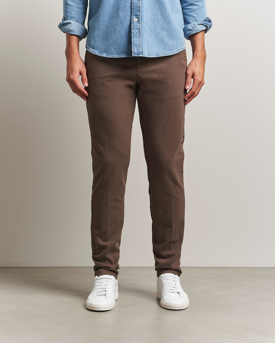 Homme | Pantalons | Gant | Slim Fit Cotton Herringbone Trousers Rich Brown