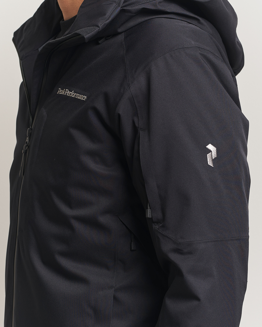Heren | Jassen | Peak Performance | Maroon Insulated Jacket Black
