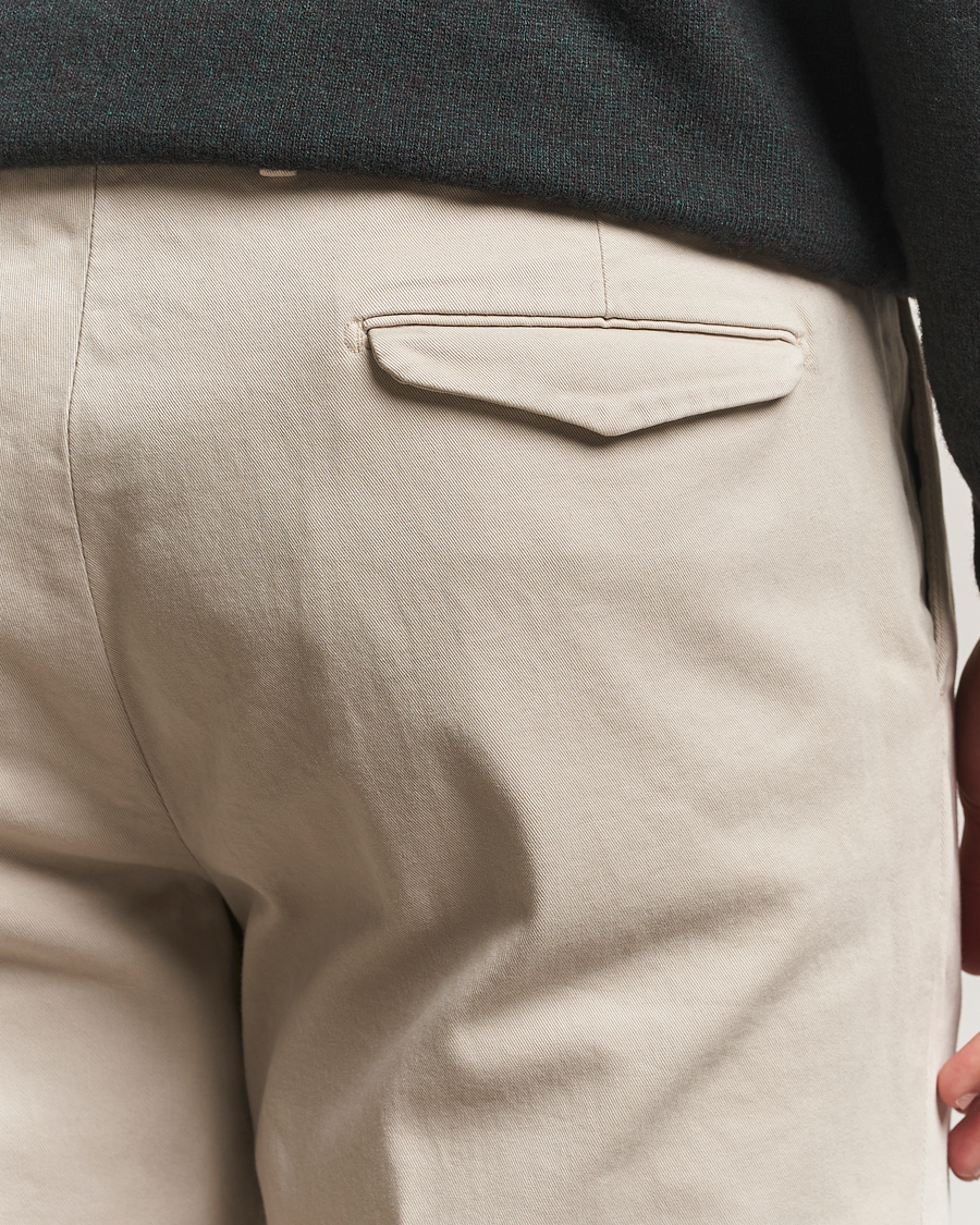 Homme | Pantalons | Briglia 1949 | Easy Fit Pleated Cotton Stretch Chino Beige