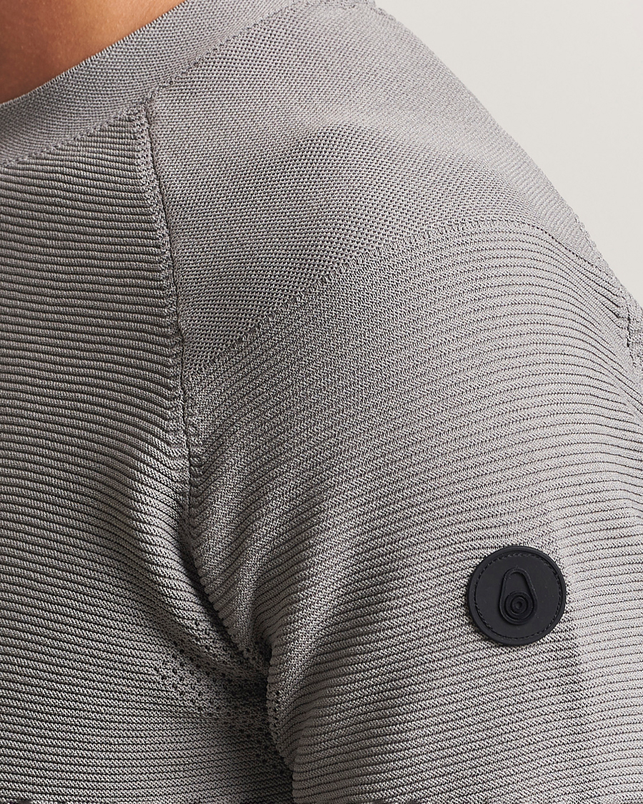 Heren | Truien | Sail Racing | Element Seamless Crew Neck Frost Grey