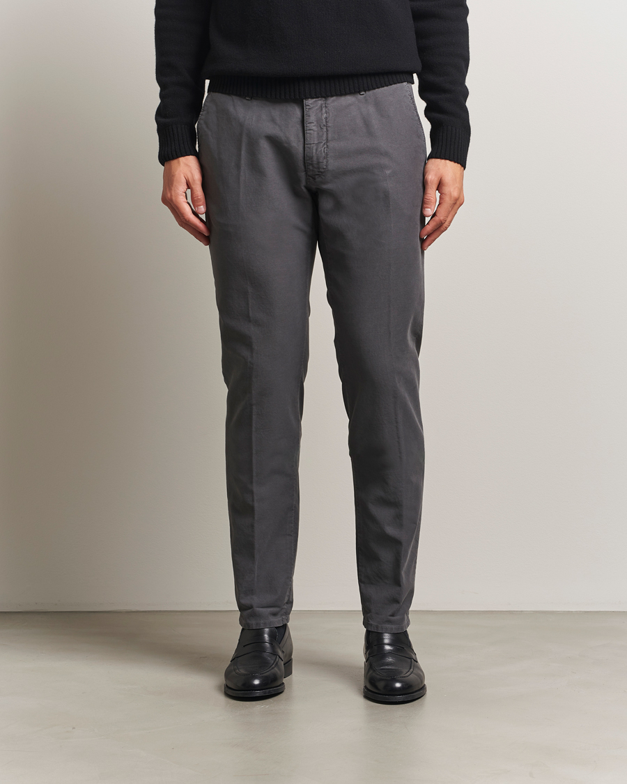 Homme | Pantalons | Incotex | Slim Fit Garment Dyed Slacks Dark Grey