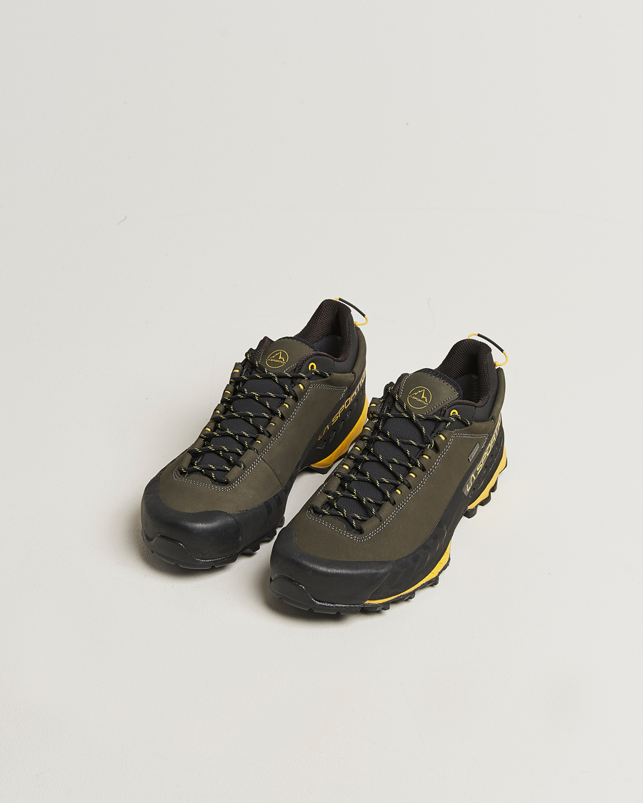 Heren | Trail sneakers | La Sportiva | TX5 GTX Hiking Shoes Carbon/Yellow