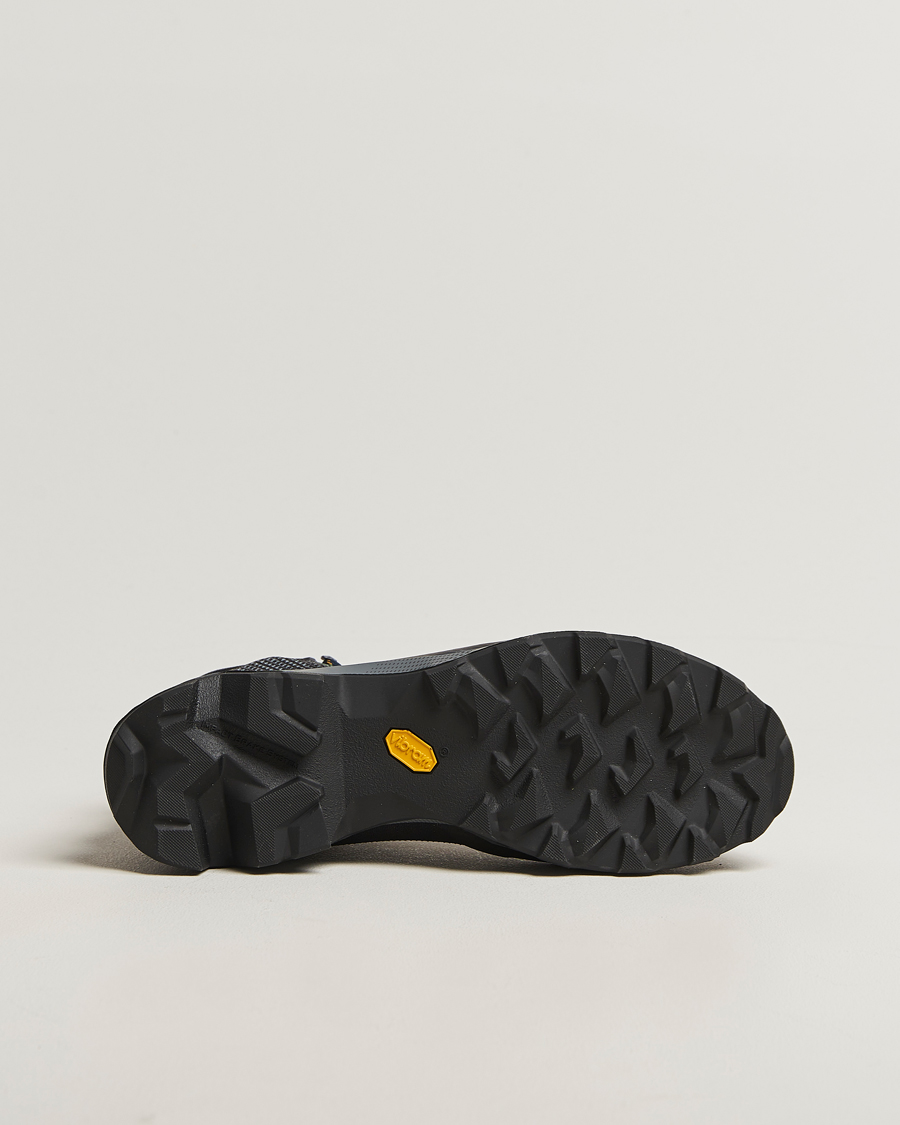 Heren | Wandel schoenen | La Sportiva | Aequilibrium GTX Hiking Boots Carbon/Jungle