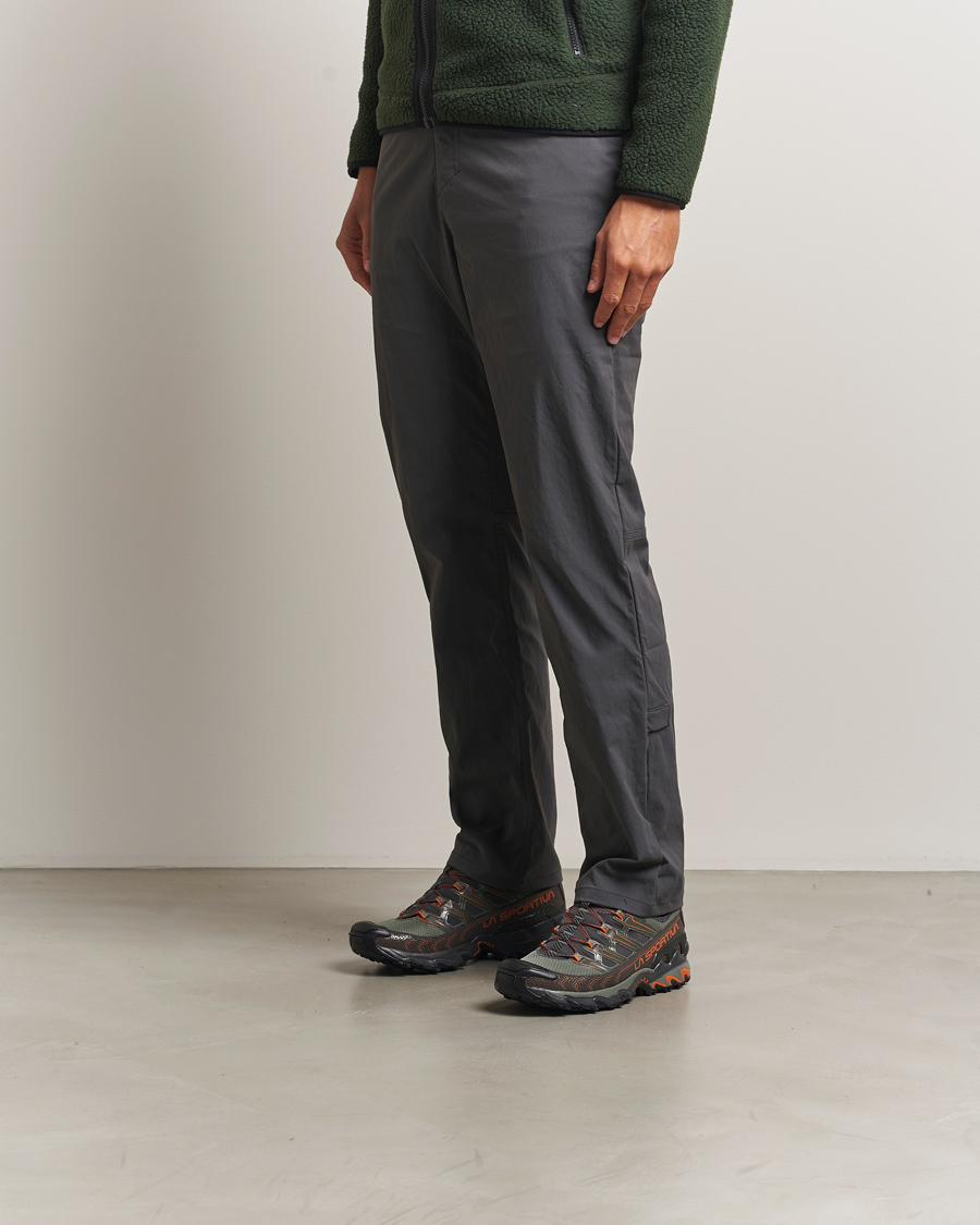 Heren | Trail sneakers | La Sportiva | Ultra Raptor II Carbon/Hawaiian Sun