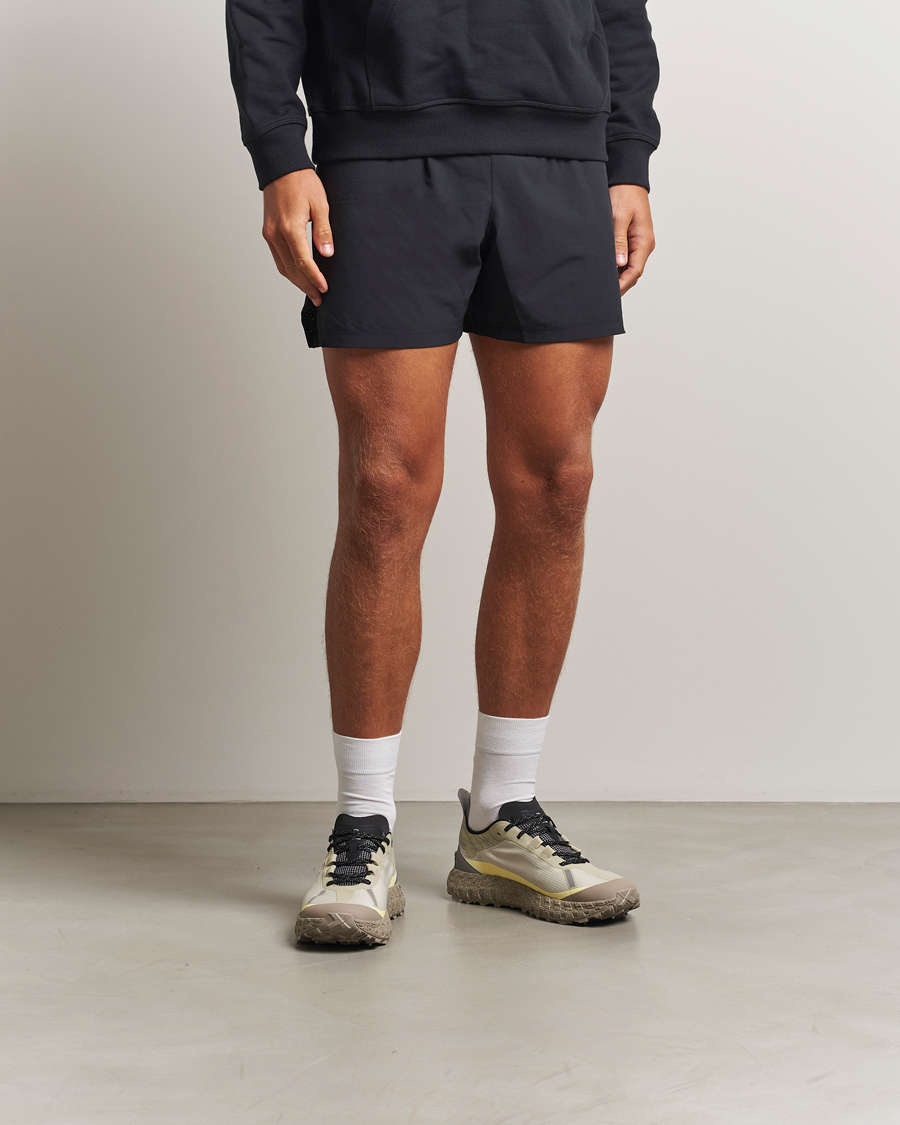 Homme | Chaussures De Running | Norda | 001a Running Sneakers Calcite