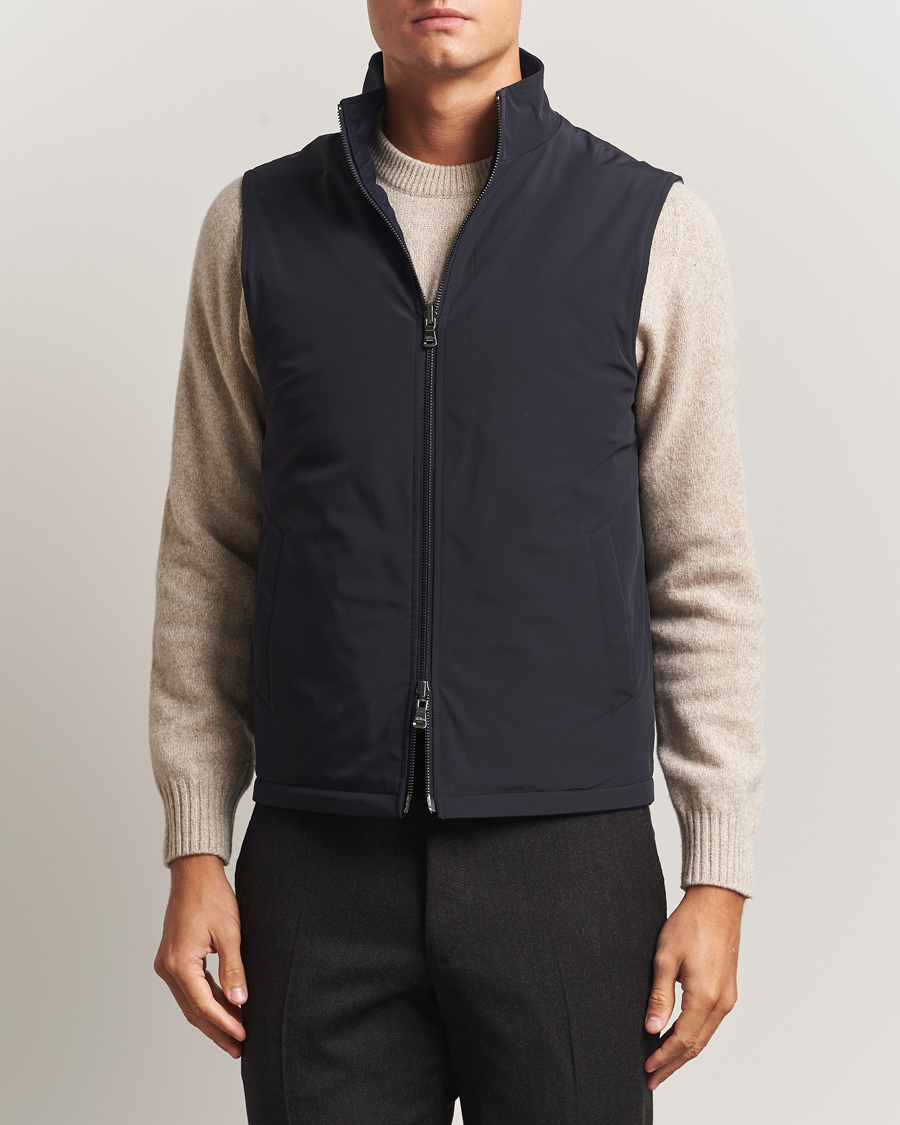 Homme | Gilets | Oscar Jacobson | Nylon/Wool Reversible Vest Navy