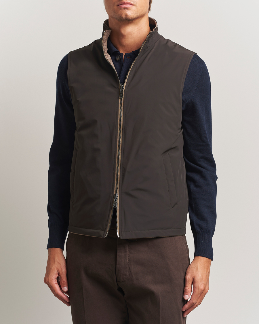 Heren | Jassen | Oscar Jacobson | Nylon/Wool Reversible Vest Brown