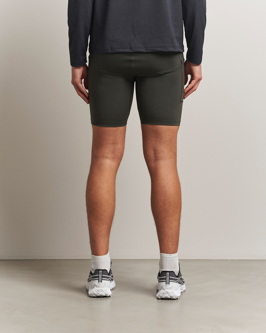 Heren | Korte broek | Pas Normal Studios | Balance Tight Shorts Dark Olive
