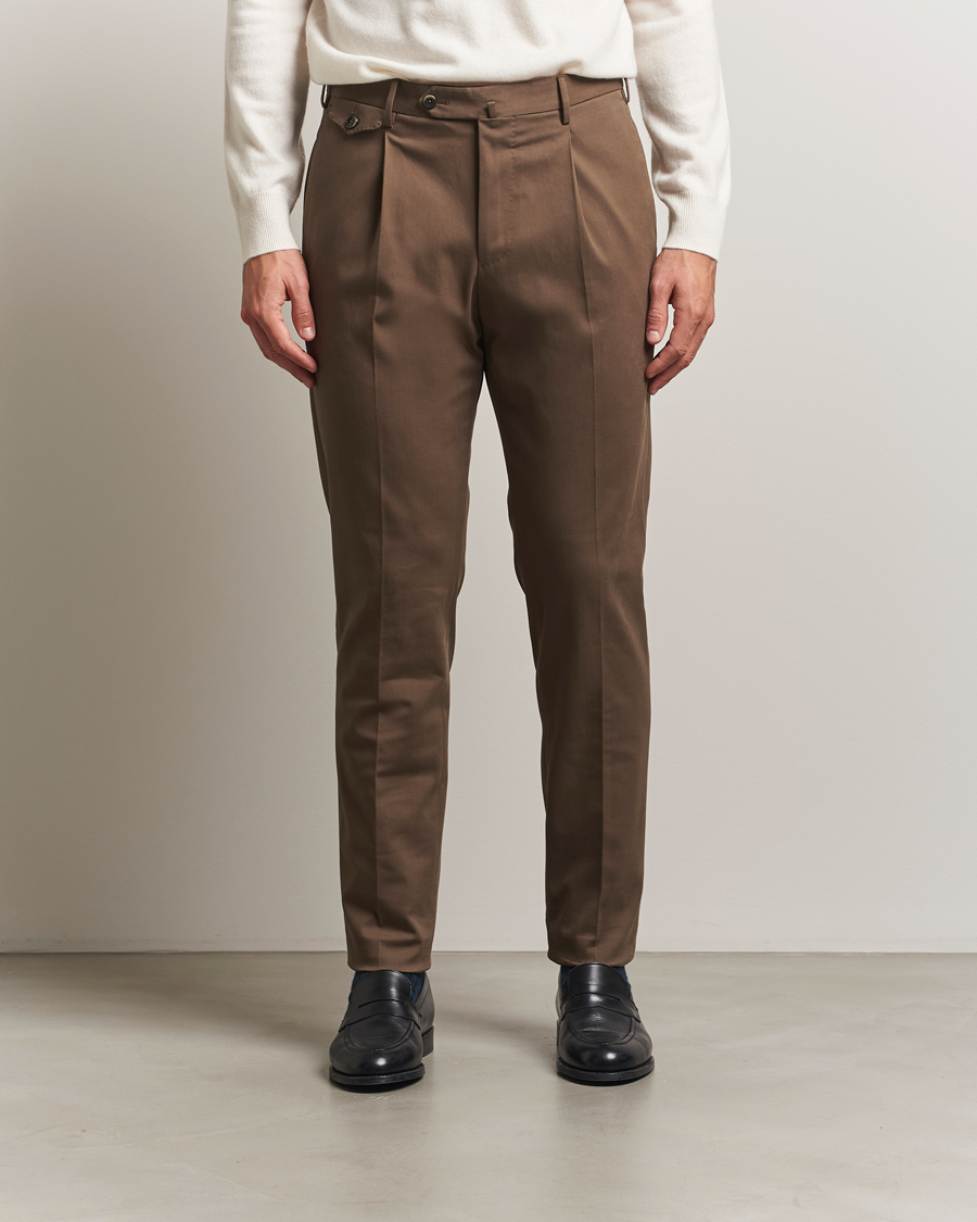 Homme | Pantalons | PT01 | Slim Fit Pleated Cotton/Cashmere Trousers Dark Brown