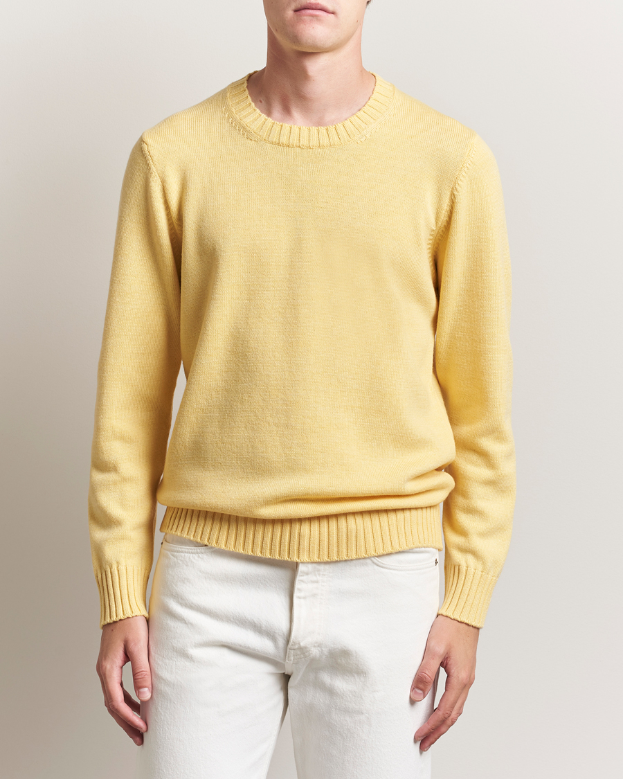 Heren | Truien | Piacenza Cashmere | Brushed Wool Crew Neck Yellow