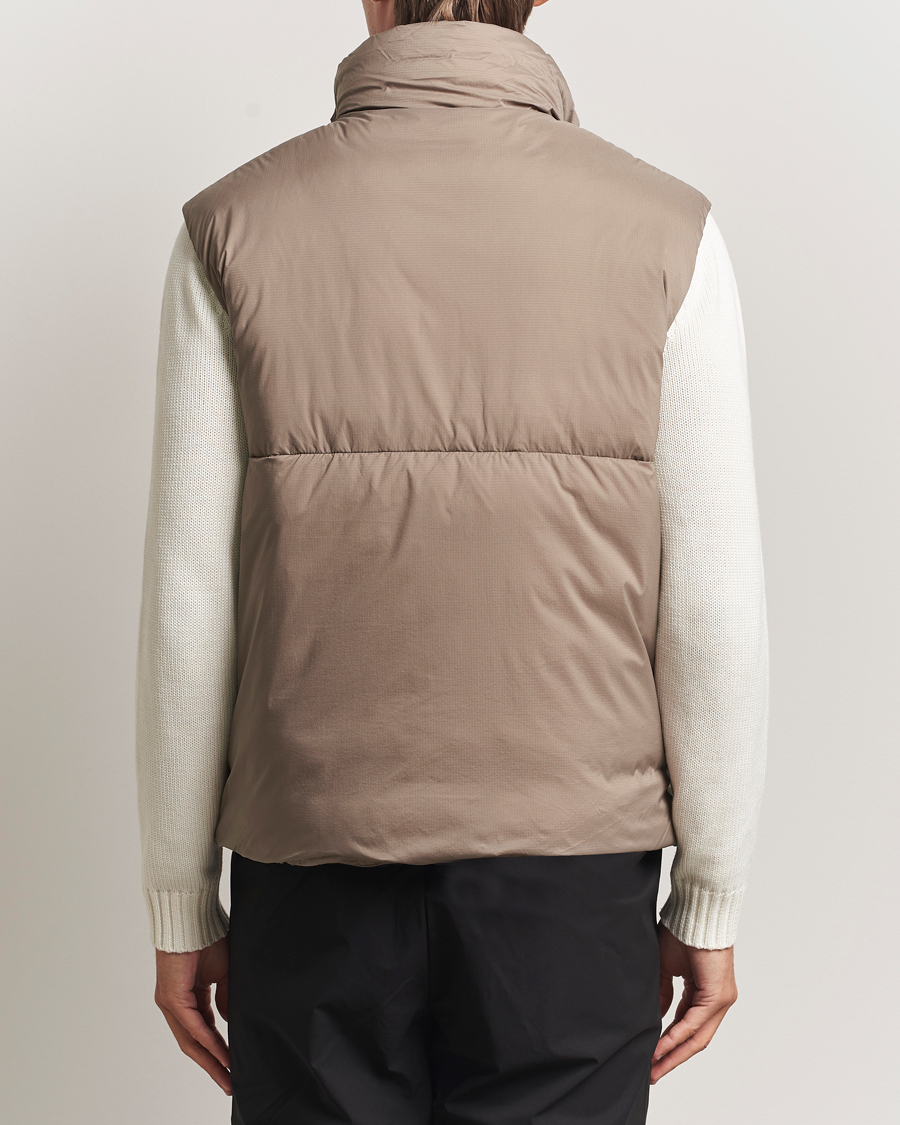 Heren | Gilets | Canada Goose Black Label | Lodge Vest Taupe