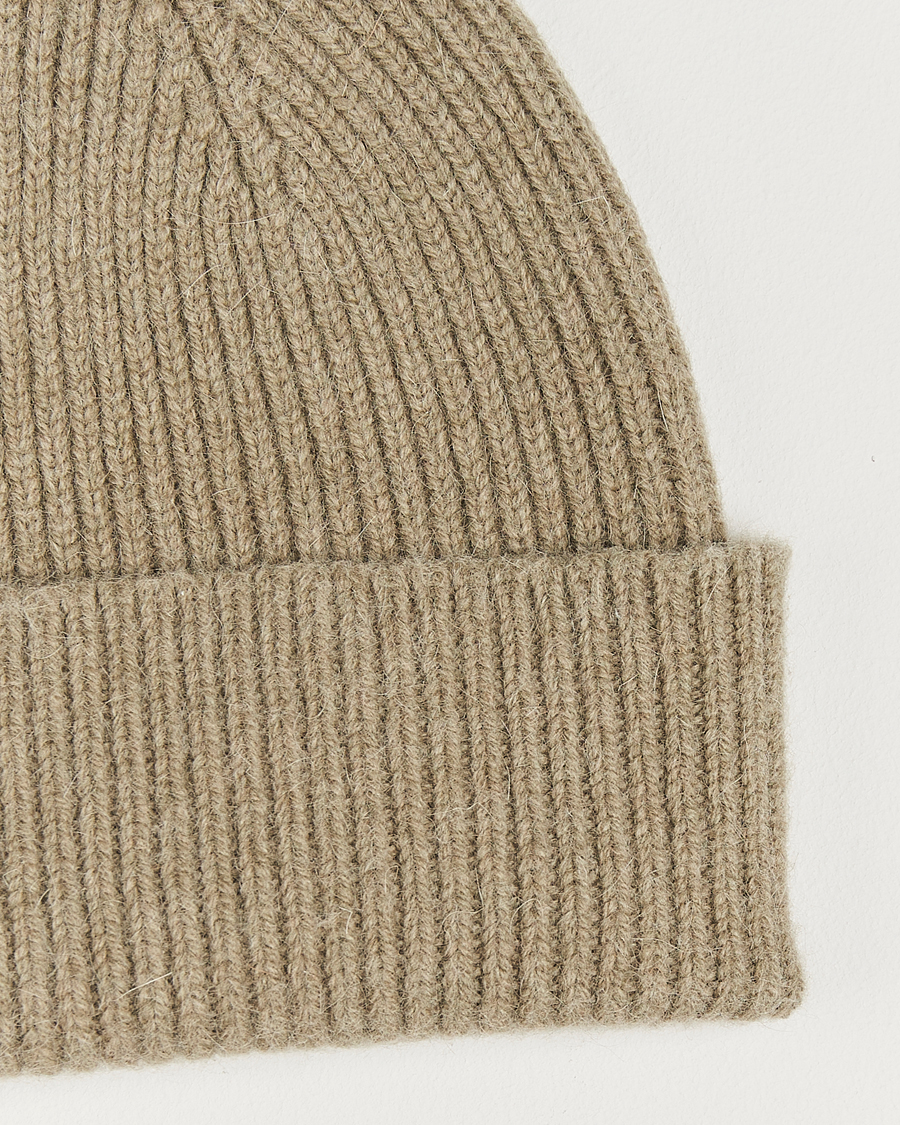 Homme | Bonnets | Le Bonnet | Lambswool/Caregora Beanie Clay