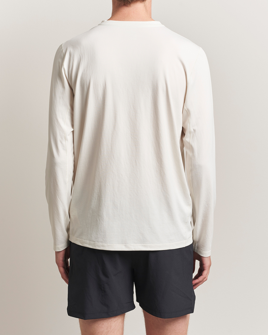 Heren | T-shirts | Arc'teryx | Cormac Long Sleeve T-Shirt Arctic Silk Heather