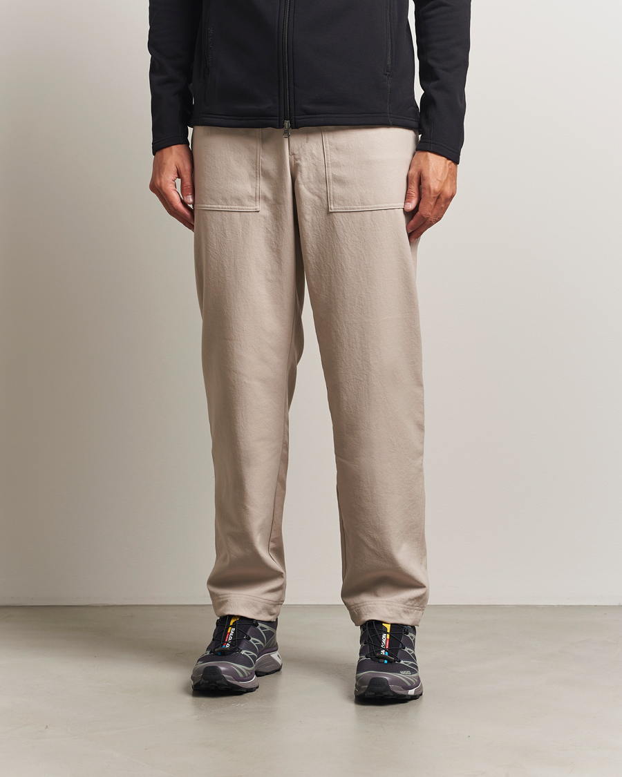 Homme | Pantalons | Houdini | Corespun Chore Pants Sandstorm