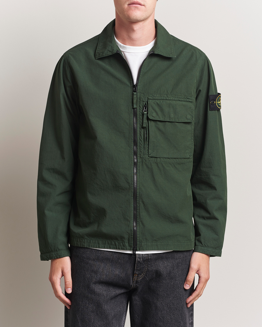 Homme | Chemises | Stone Island | Garment Dyed Organic Cotton Zip Overshirt Green