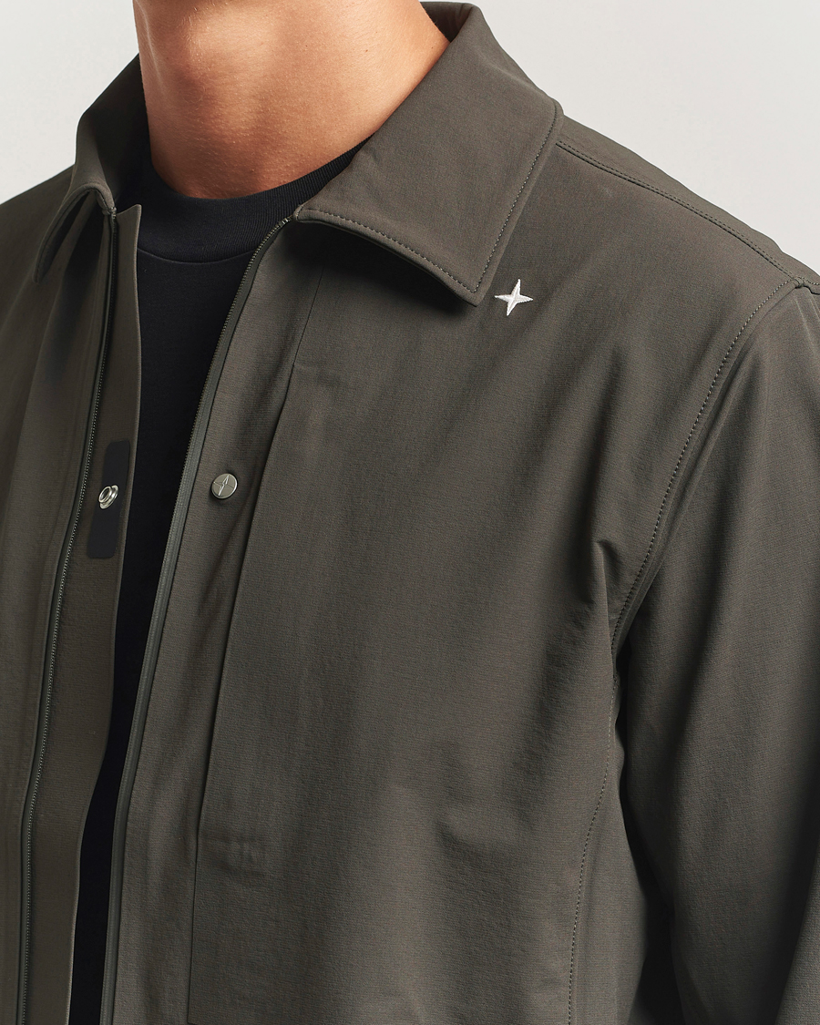 Homme | Chemises | Stone Island | Stellina Textured Nylon Stretch Overshirt Lead Grey