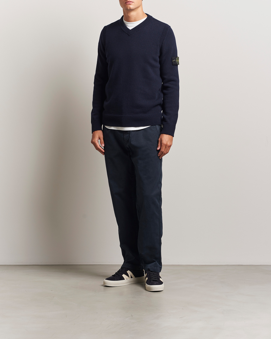 Heren | Truien | Stone Island | Knitted Lambswool V-Neck Navy