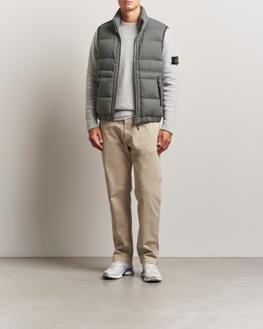 Homme | Manteaux Et Vestes | Stone Island | Seamless Tunnel Nylon Down Vest Cement
