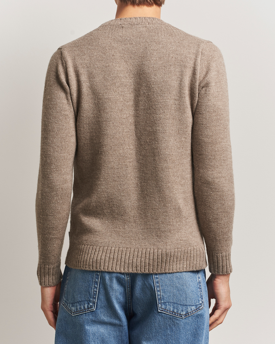 Heren | Truien | Peregrine | Maker's Stitch Merino Crew Light Brown