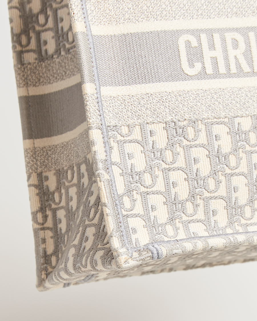 Heren | Pre-Owned & Vintage Bags | Dior Pre-Owned | Medium Dior Book Tote Light grey
