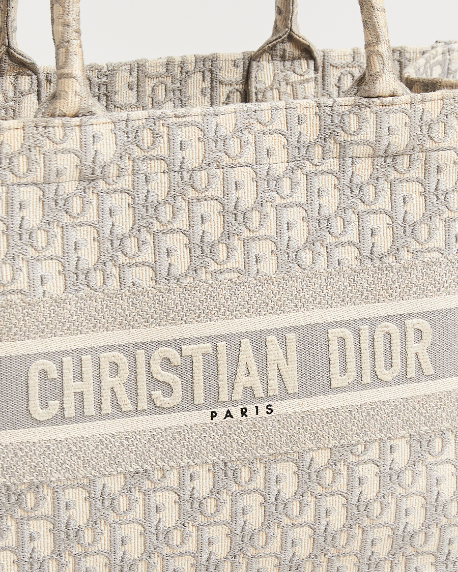 Heren | Pre-Owned & Vintage Bags | Dior Pre-Owned | Medium Dior Book Tote Light grey