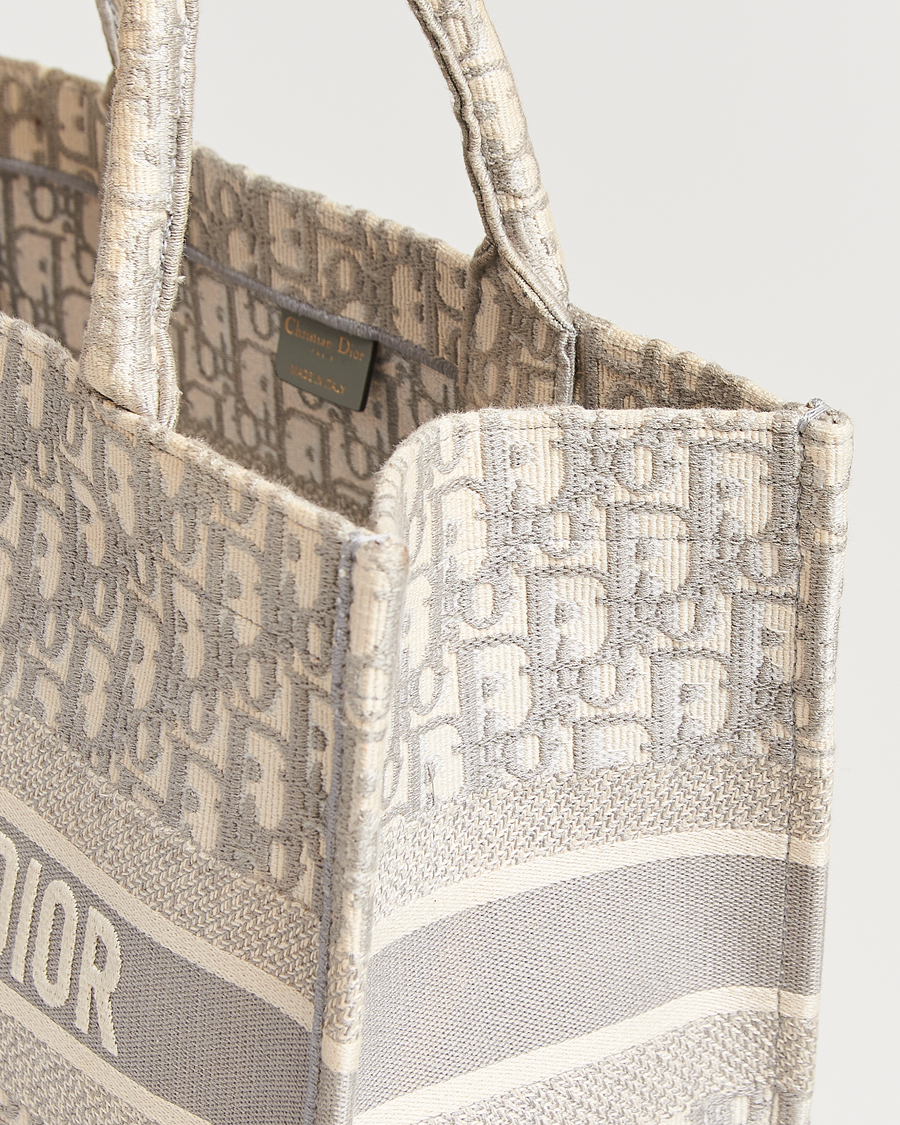 Heren | Pre-Owned & Vintage Bags | Dior Pre-Owned | Medium Dior Book Tote Light grey