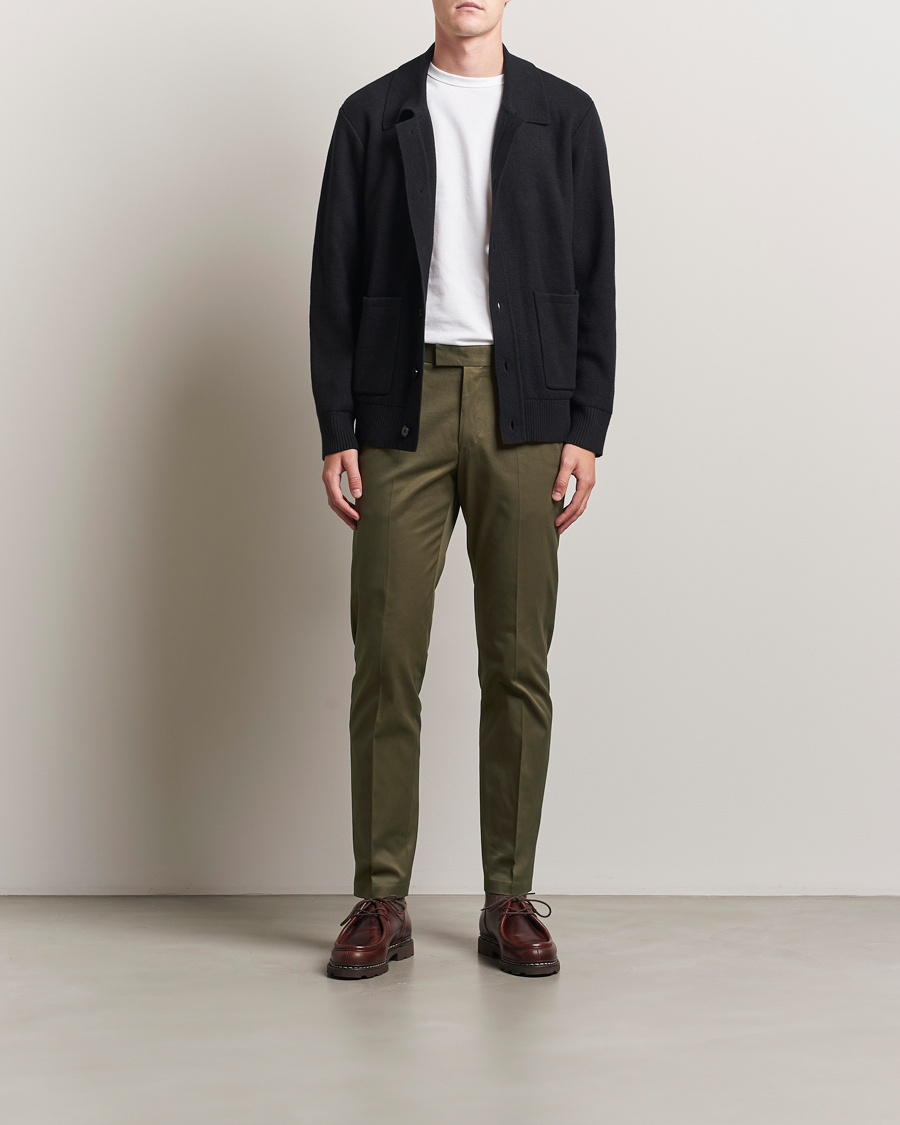 Homme | Pantalons | Tiger of Sweden | Tenuta Cotton Chinos Deep Olive