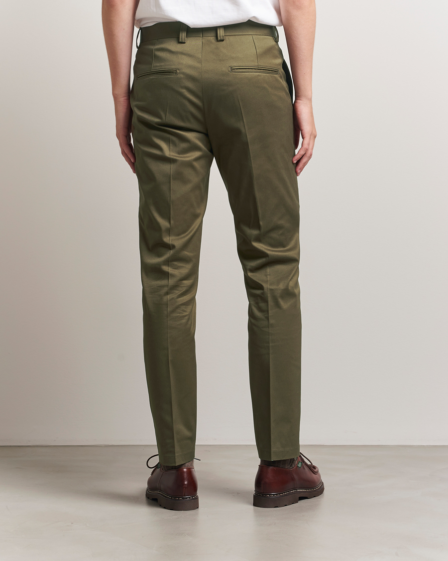 Homme | Pantalons | Tiger of Sweden | Tenuta Cotton Chinos Deep Olive