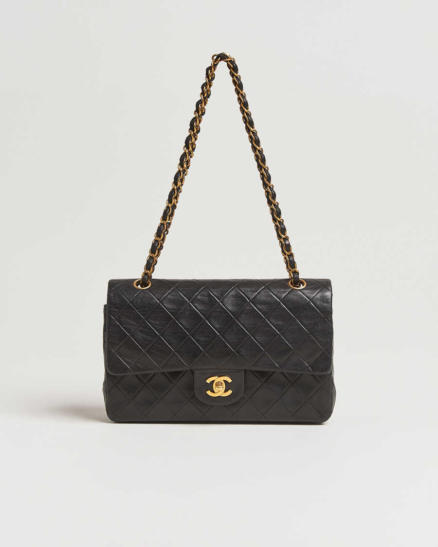 Homme | Gifts for Her | Chanel Pre-Owned | Classic Double Flap Medium Lambskin Black