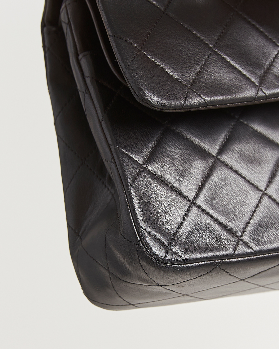 Homme | Gifts for Her | Chanel Pre-Owned | Classic Double Flap Medium Lambskin Black