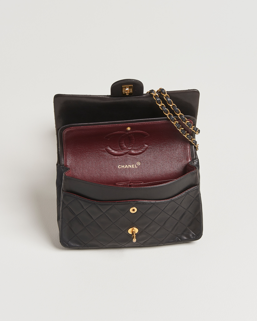 Homme | Gifts for Her | Chanel Pre-Owned | Classic Double Flap Medium Lambskin Black