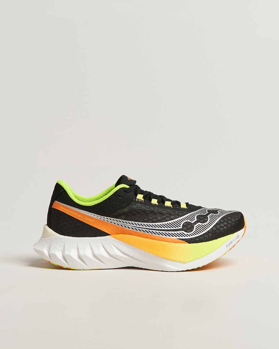 Homme | Chaussures De Running | Saucony | Endorphin Pro 4 Running Sneaker Black/VO2