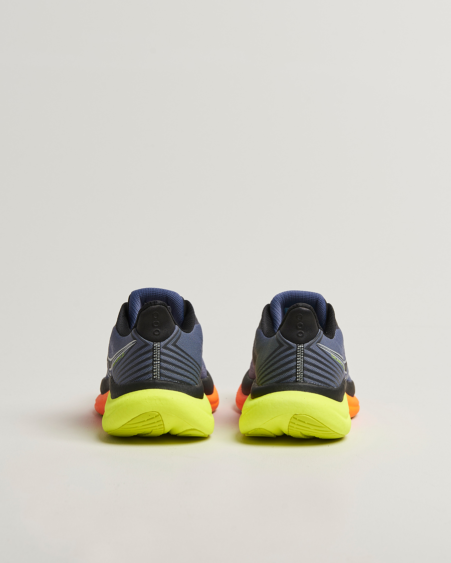 Homme | Chaussures De Running | Saucony | Triumph 23 Running Sneaker Shadow/Vizi