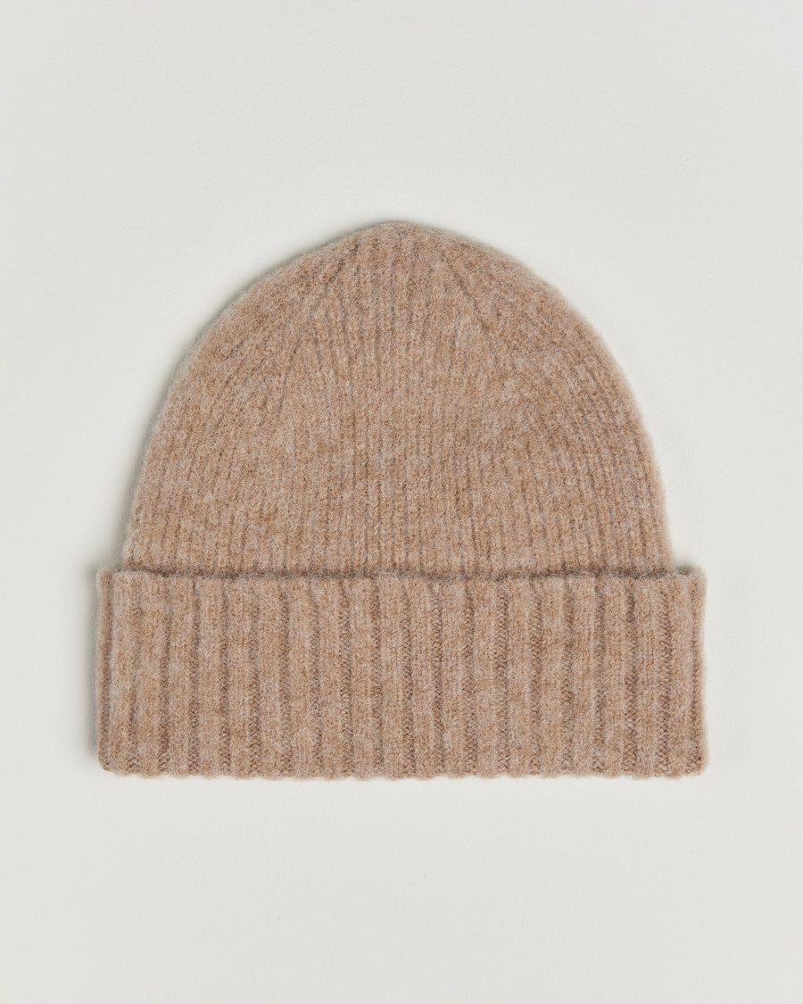 Heren | Mutsen | Robert Mackie | Rona Ribbed Shaggy Lambswool Beanie Sand