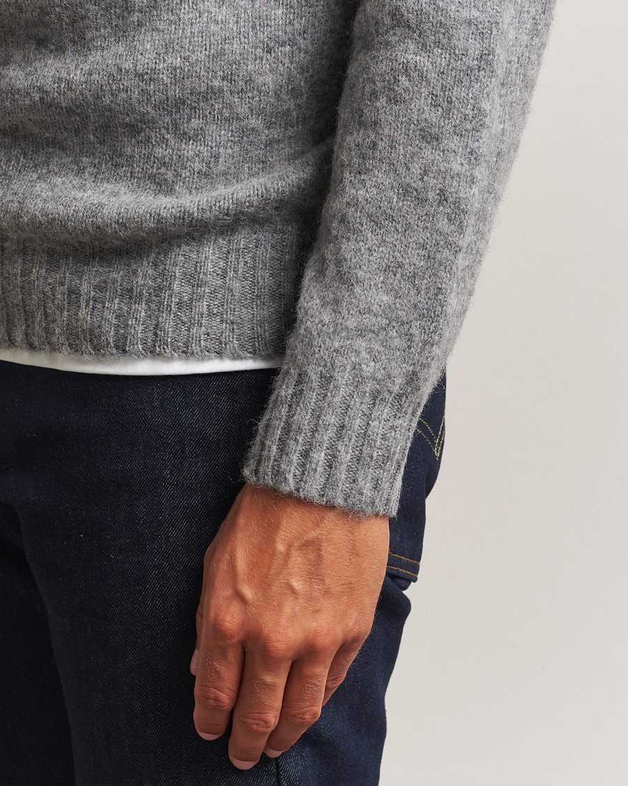 Heren | Truien | Harley Of Scotland | Brushed Supersoft Lambswool Crewneck Mid Grey
