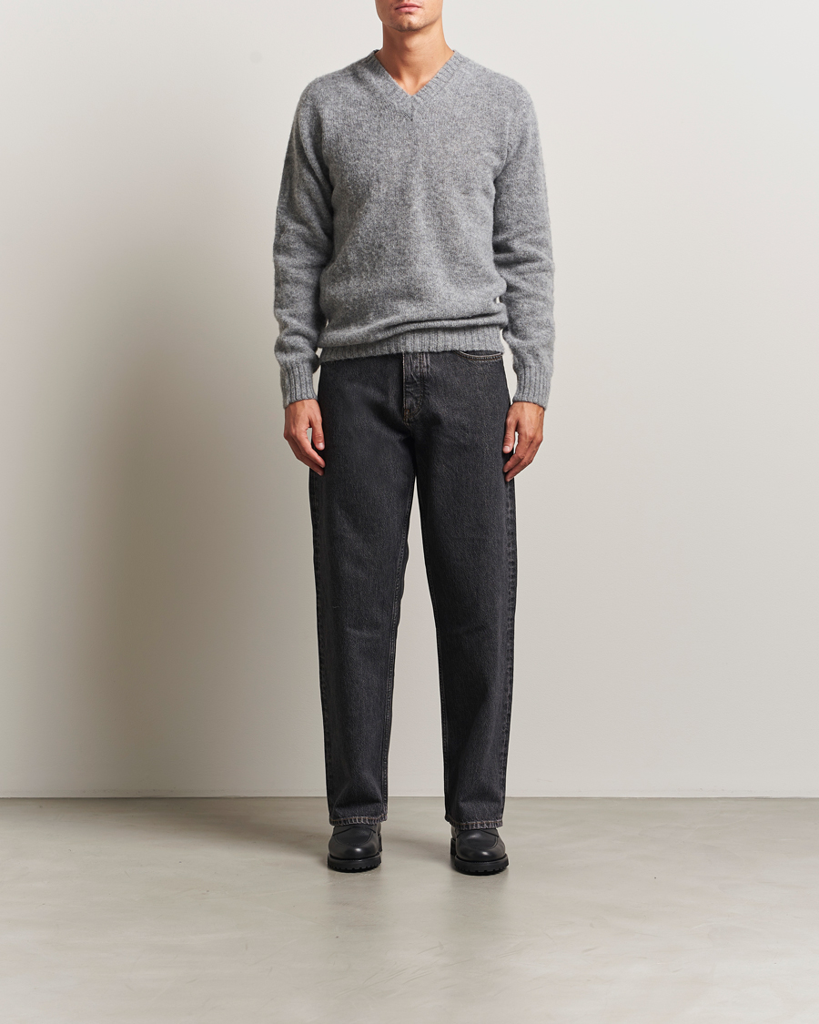 Homme | Pulls Et Tricots | Harley Of Scotland for Care of Carl | Harley Of Scotland Brushed Supersoft Lambswool V-Neck Mid Grey