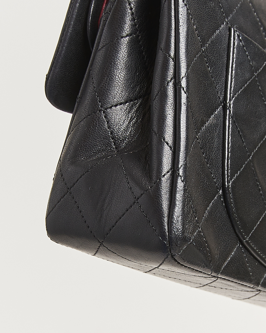 Homme | Pre-Owned & Vintage Bags | Chanel Pre-Owned | Classic Double Flap Small Lambskin Black