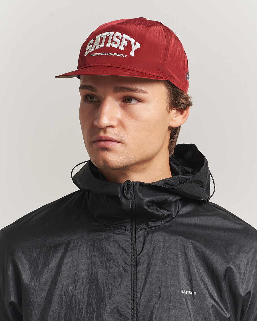 Homme | Bobs Et Casquettes | Satisfy | FliteSilk Running Cap Burgundy