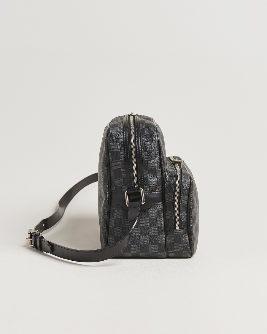 Homme | Pre-Owned & Vintage Bags | Louis Vuitton Pre-Owned | Leoh Shoulder Bag Damier Graphite