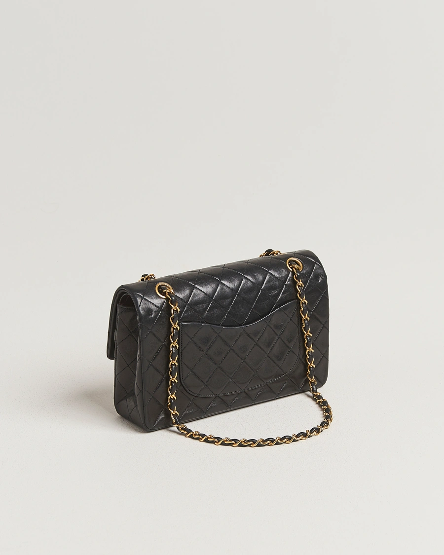 Homme | Pre-Owned & Vintage Bags | Chanel Pre-Owned | Classic Double Flap Medium Black
