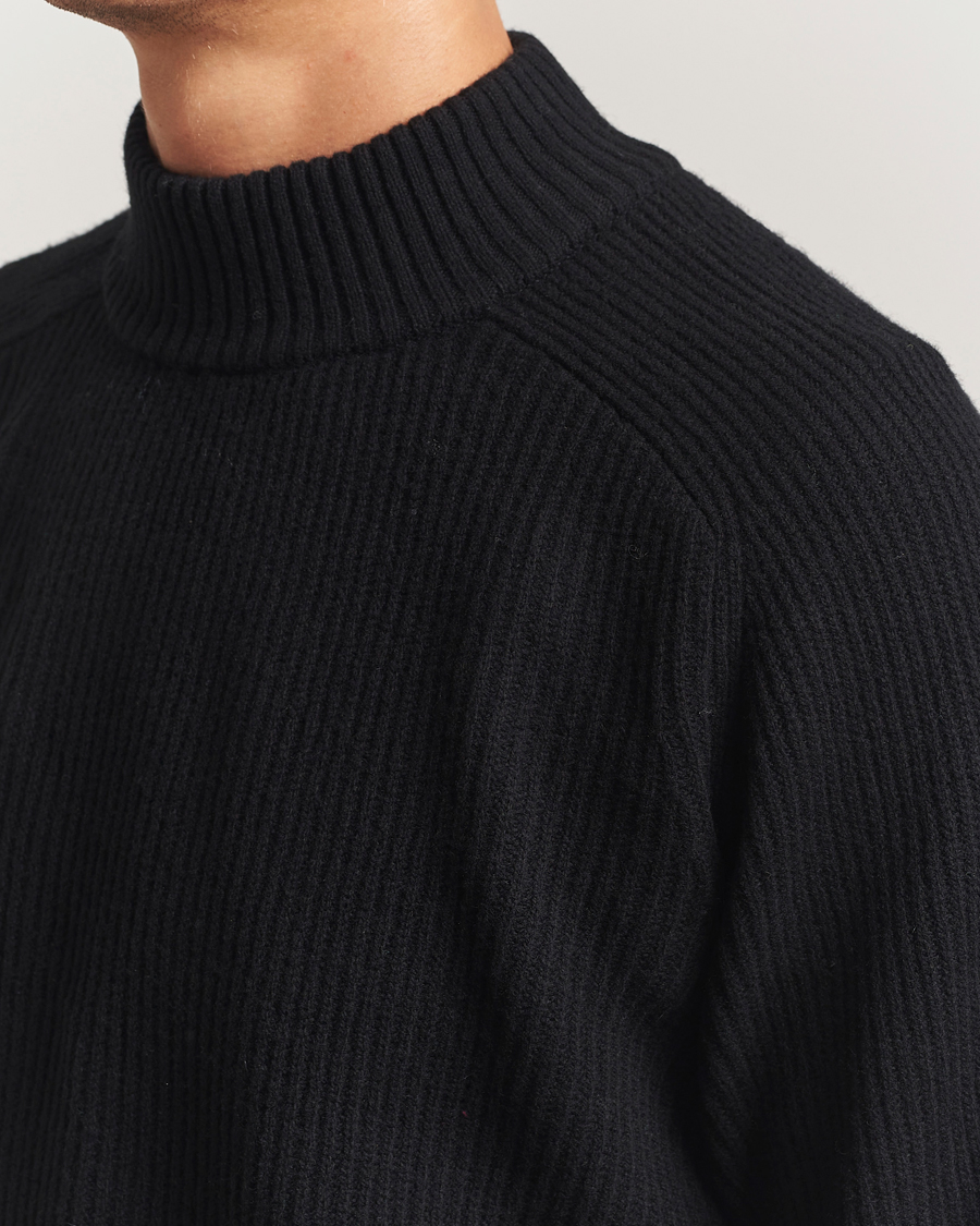 Heren | Truien | Filippa K | Ribbed Wool Mockneck Sweater Black