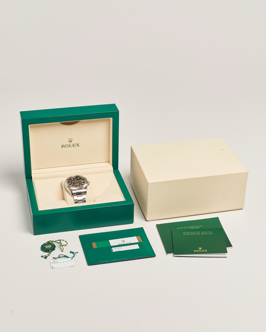 Homme | Pre-Owned & Vintage Watches | Rolex Pre-Owned | Sky Dweller