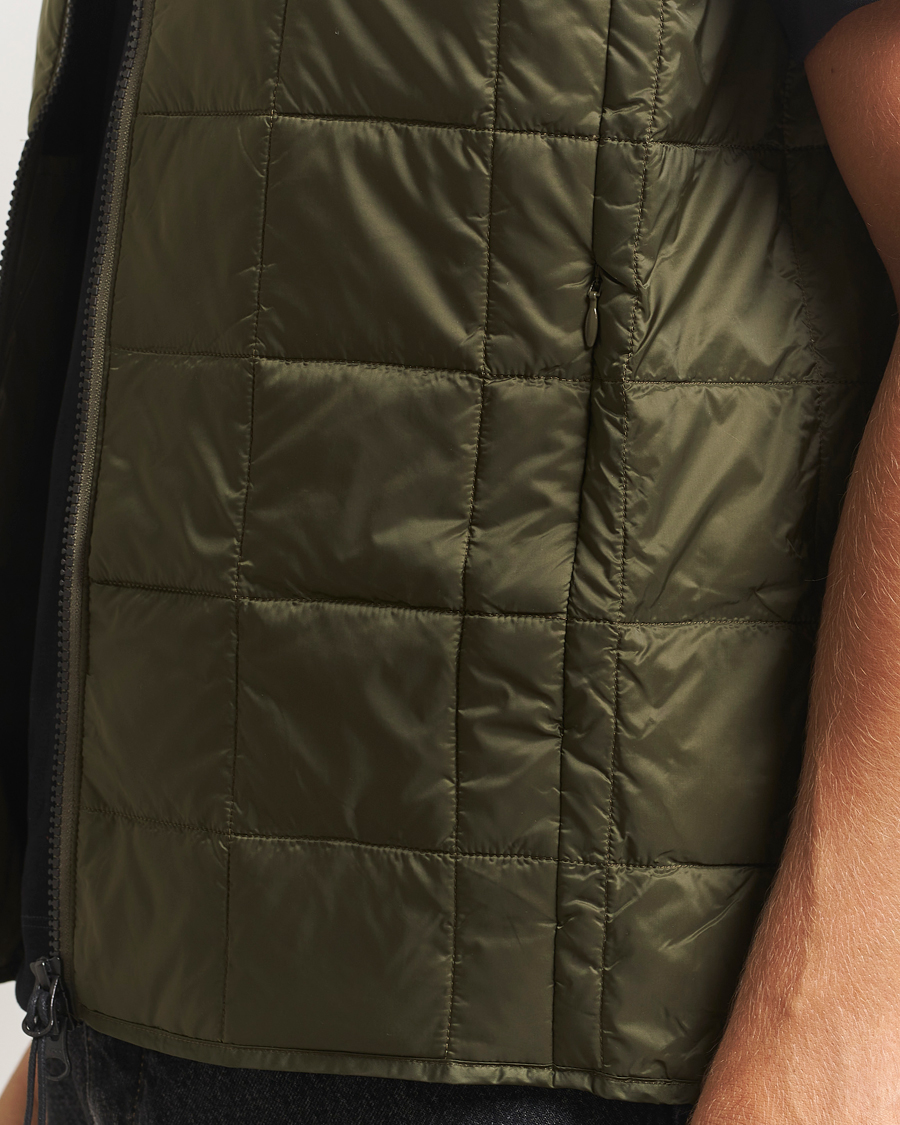 Homme | Gilets | TAION | High Neck Full Zip Lightweight Down Vest Dark Olive
