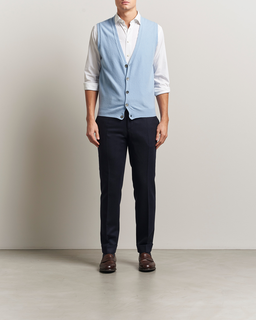 Heren | Truien | Oscar Jacobson | Guiseppe Buttoned Vest Light Blue
